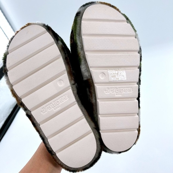 JSlides Sleek Genuine Shearling Platform Slipper size US 6 - Picture 7 of 13